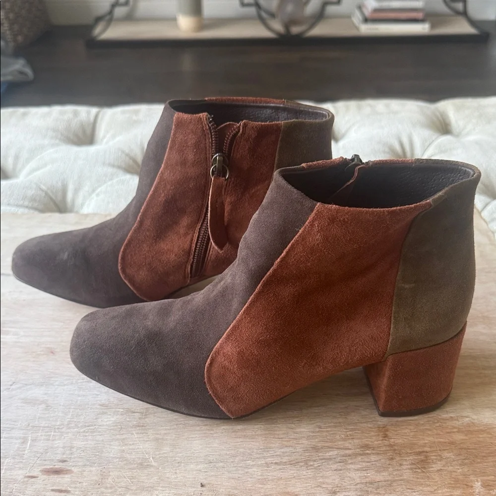 Matisse Brown and Tan Ankle‎ Women’s 8 Boots